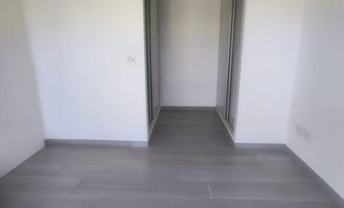 Alquiler/alquiler temporario departamento 2 ambientes con cochera - Olivos