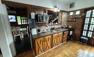 Casa en Temperley Oeste