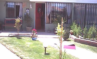 CASA BARRIO CONSOLIDADO EN VILLA SANTA MARIA DE MAIPU