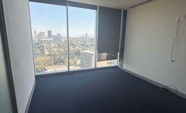 Oficina en Venta en El Country Club en Av Americas