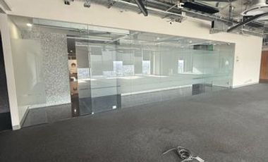 Oficina en Venta en El Country Club en Av Americas