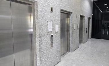 Oficina en Venta en El Country Club en Av Americas