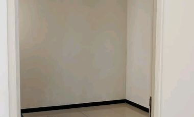 Jual Rumah Perum Diamond deket juanda