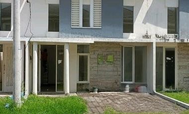 Jual Rumah Perum Diamond deket juanda