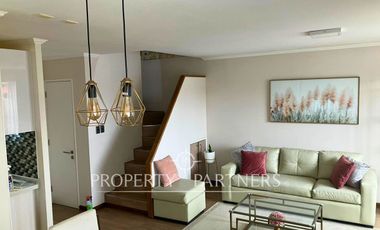 Tu Nuevo Hogar en Peñaflor: Casa Impecable con Quincho, Terraza y Entorno Residencial