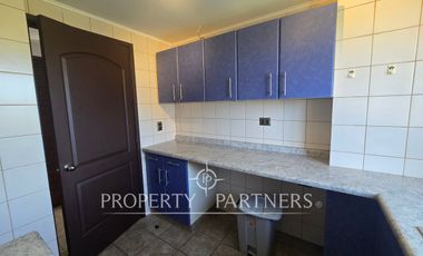 Espectacular oficina en arriendo con vista al lago y volcán en calle Imperial, Puerto Varas