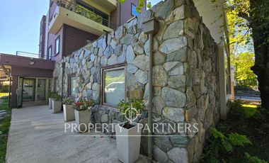 Espectacular oficina en arriendo con vista al lago y volcán en calle Imperial, Puerto Varas