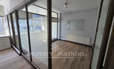 Espectacular oficina en arriendo con vista al lago y volcán en calle Imperial, Puerto Varas