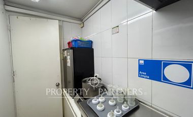 Espectacular casa en Santa Marta de Huechuraba para residencia o uso comercial, jardín infantil..