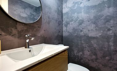 Amoblado con estupendas vistas al nororiente