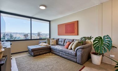 Amoblado con estupendas vistas al nororiente