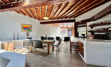 CASA EN RENTA EL PUEBLO VALLE DE BRAVO