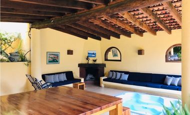 CASA AVANDARO EN VENTA