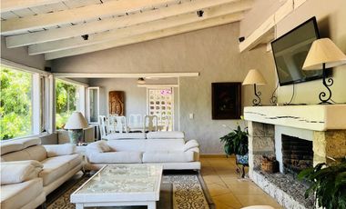 CASA AVANDARO EN VENTA