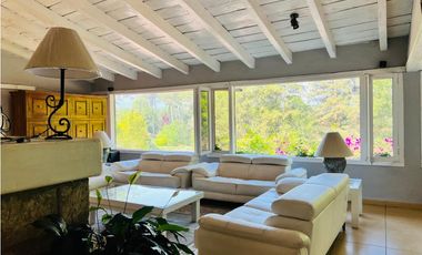 CASA AVANDARO EN VENTA