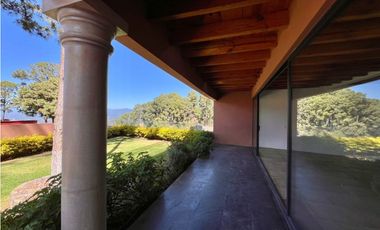 CASA EN RENTA VISTA AL LAGO AVANDARO #5