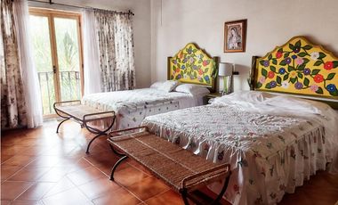 CASA EN RENTA DE ARQUITECTURA MEXICANA EN VALLE DE BRAVO