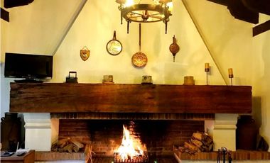 CASA EN RENTA AVANDARO Por mes o por noche