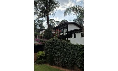 CASA EN RENTA AVANDARO Por mes o por noche