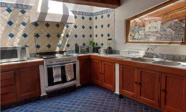 CASA EN RENTA POR NOCHE  VALLE DE BRAVO CON VISTA AL LAGO