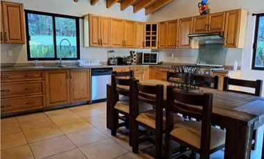 CASA EN RENTA POR NOCHE EN AVANDARO CON ALBERCA