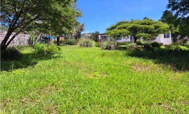 CASA EN VENTA CERCA DE VALLE DE BRAVO