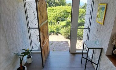 CASA EN VENTA CERCA DE VALLE DE BRAVO