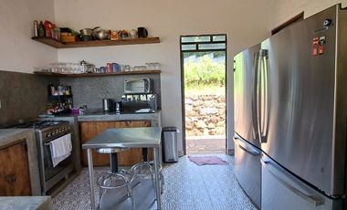 CASA EN VENTA CERCA DE VALLE DE BRAVO