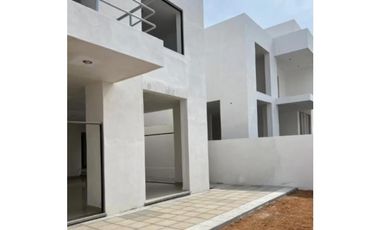 DISFRUTA DE LA DULCE VIDA EN ESTA HERMOSA CASA