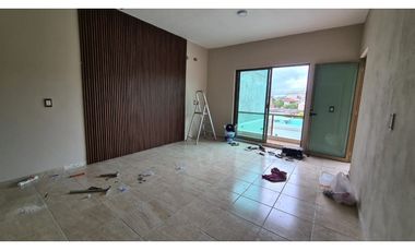 BELLA CASA MODERNA EN PREVENTA EN LIB. NORTE