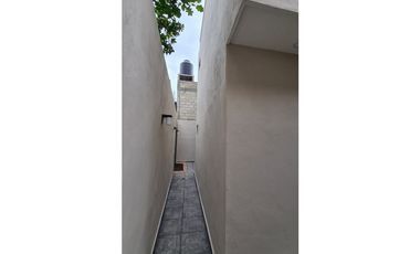 BELLA CASA MODERNA EN PREVENTA EN LIB. NORTE