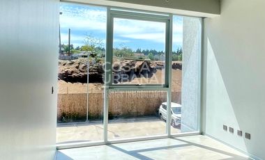 OFICINA CENTRO COMERCIAL PINARES