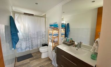 CASA 4 DORM + ESCRITORIO + SERVICIO DUNALASTAIR Y LINCOLN