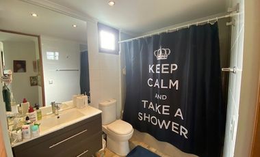 CASA 4 DORM + ESCRITORIO + SERVICIO DUNALASTAIR Y LINCOLN