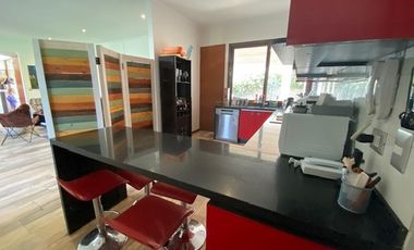 CASA 4 DORM + ESCRITORIO + SERVICIO DUNALASTAIR Y LINCOLN