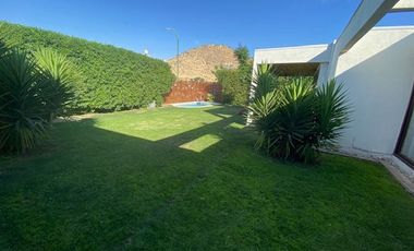 CASA 4 DORM + ESCRITORIO + SERVICIO DUNALASTAIR Y LINCOLN