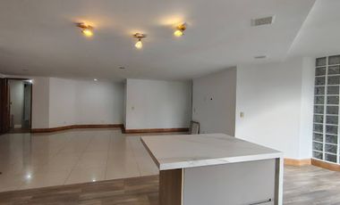 VENTA de APARTAMENTO en SABANETA