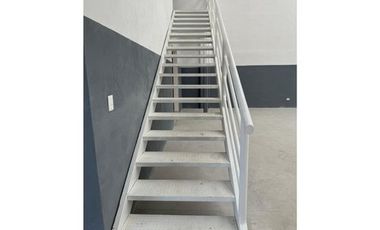 BODEGA EN PREVENTA PARQUE INDUSTRIAL SANTA CATARINA