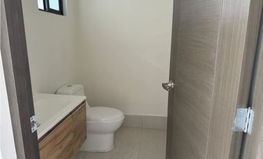 BODEGA EN PREVENTA PARQUE INDUSTRIAL SANTA CATARINA