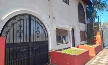 Casa en venta - 3 Dormitorios 2 Baños - Monte Grande