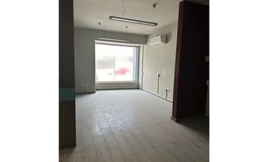 BODEGA COMERCIAL EN RENTA CENTRO