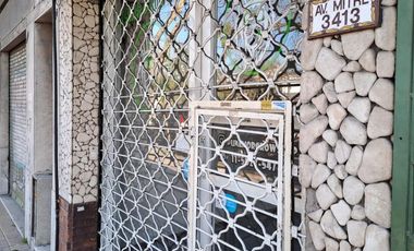 Local  con vivienda en planta alta