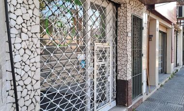 Local  con vivienda en planta alta