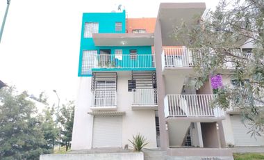 VENTA de Triplex 3er nivel en Villas de Oriente