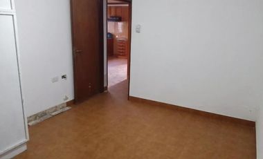 Casa en venta - 2 Dormitorios 2 Baños - Cochera - 500Mts2 - Salto