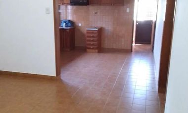 Casa en venta - 2 Dormitorios 2 Baños - Cochera - 500Mts2 - Salto