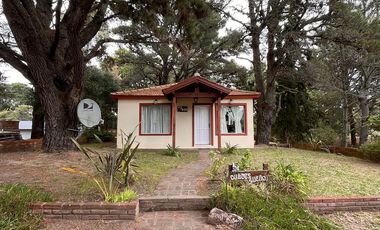 Casa en venta - 2 Dormitorios 1 Baño - Cochera - 541Mts2 - Costa del Este