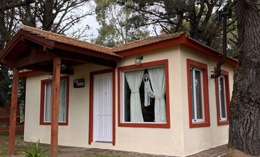 Casa en venta - 2 Dormitorios 1 Baño - Cochera - 541Mts2 - Costa del Este