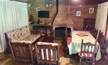 Casa en venta - 3 Dormitorios 2 Baños - 140Mts2 - Valeria del Mar