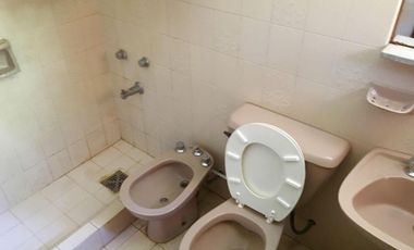 Casa en venta - 3 Dormitorios 2 Baños - 140Mts2 - Valeria del Mar